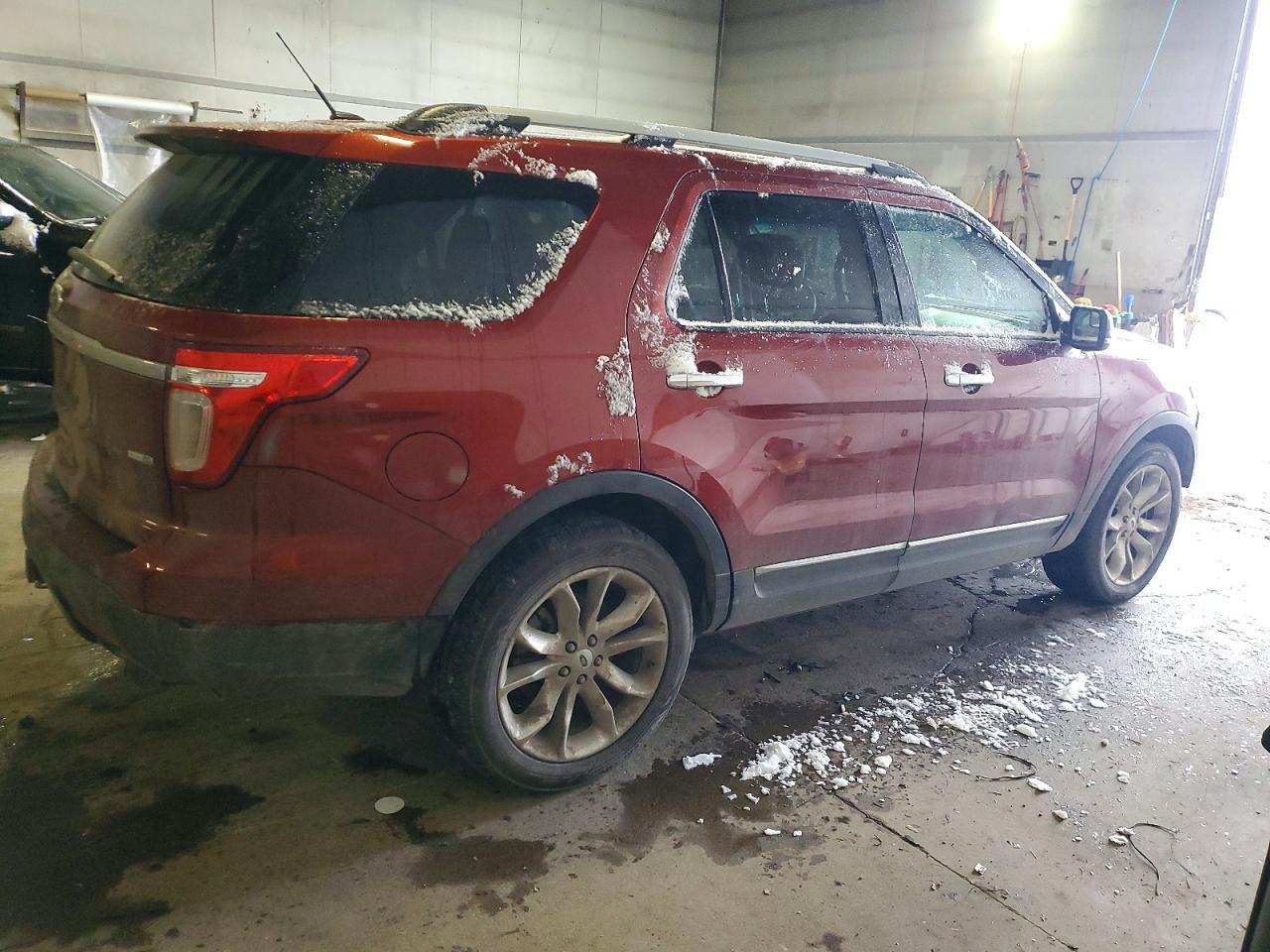 2014 Ford Explorer Xlt - Фото 3