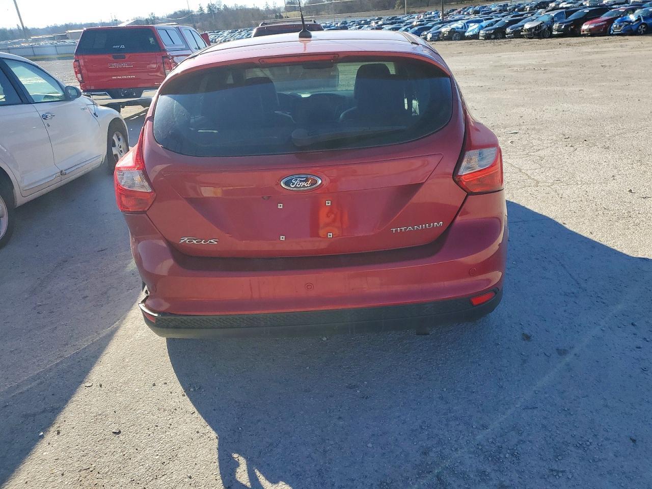 2012 Ford Focus Titanium - Image 6