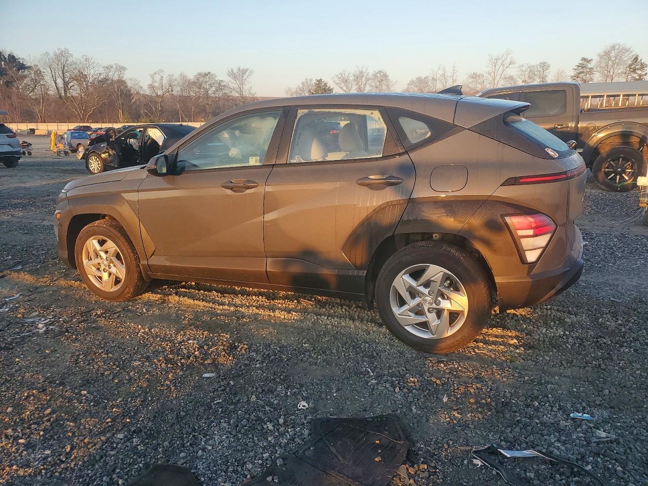 2025 Hyundai Kona - Image 2