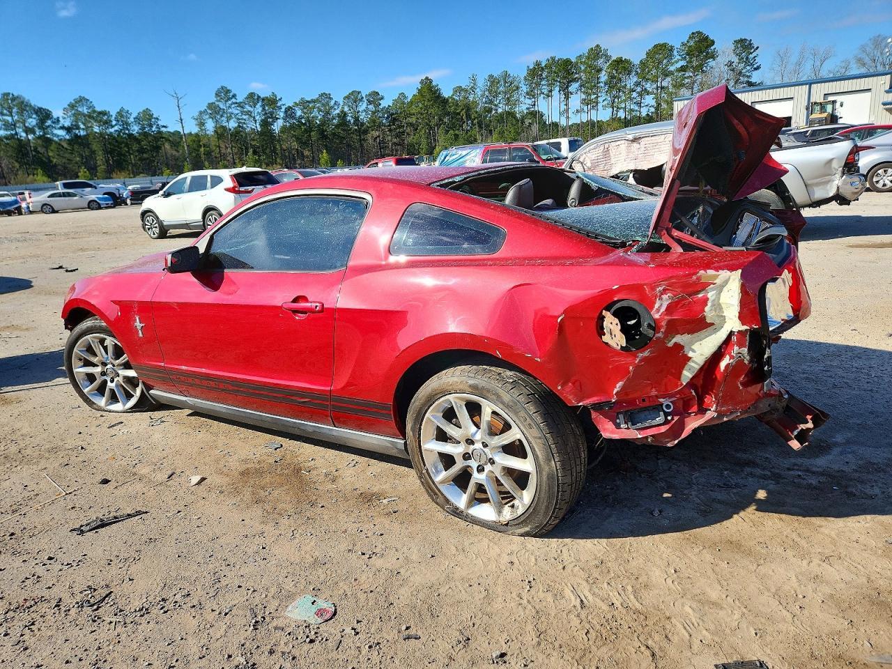 2011 Ford Mustang - Фото 2