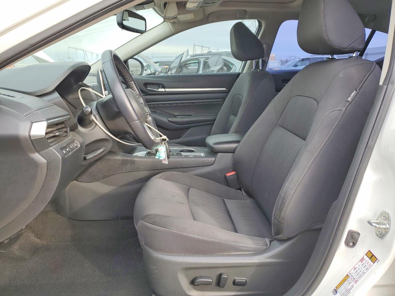 2019 Nissan Altima Sv - Image 7