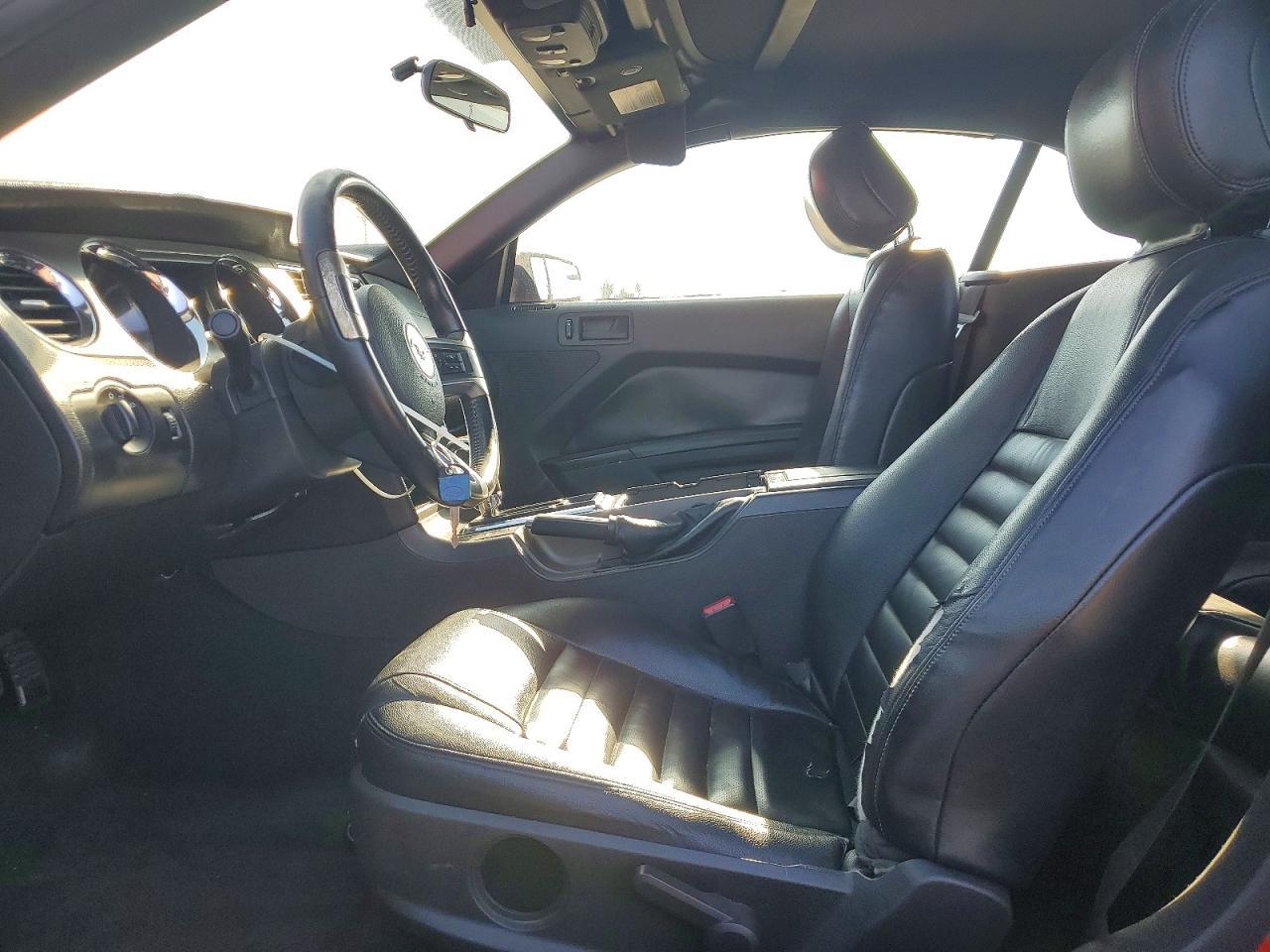 2014 Ford Mustang - Фото 7