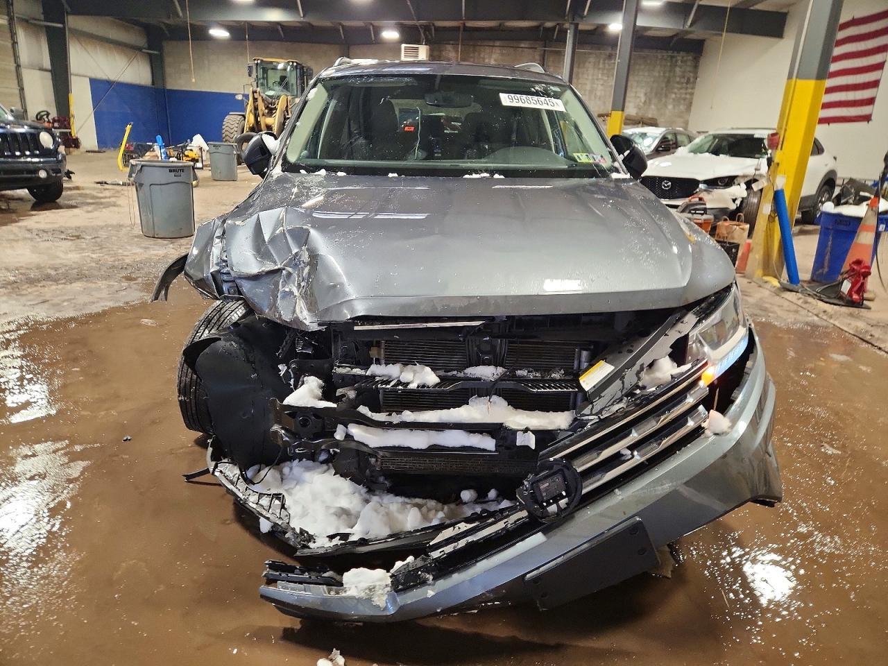 2021 Volkswagen Tiguan Se - Фото 5