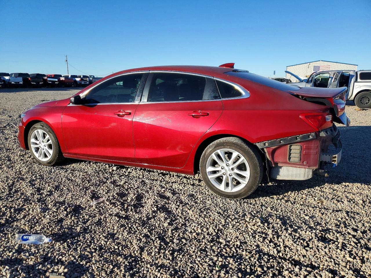 2018 Chevrolet Malibu Lt - Image 2