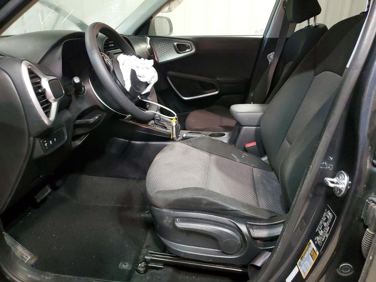 2025 Kia Soul Lx *** Clean Title * Repo *** - Image 7