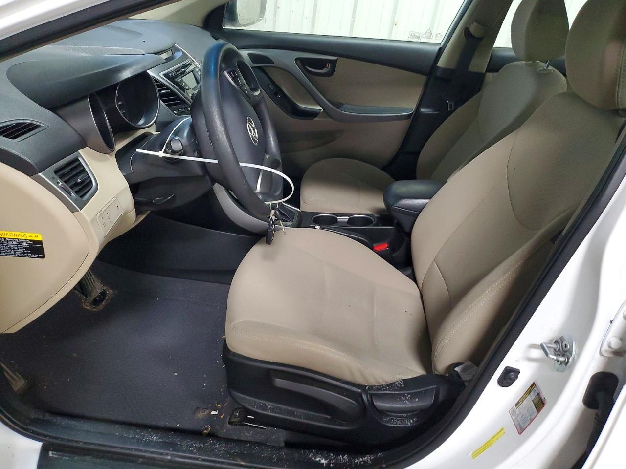 2014 Hyundai Elantra Se - Фото 7