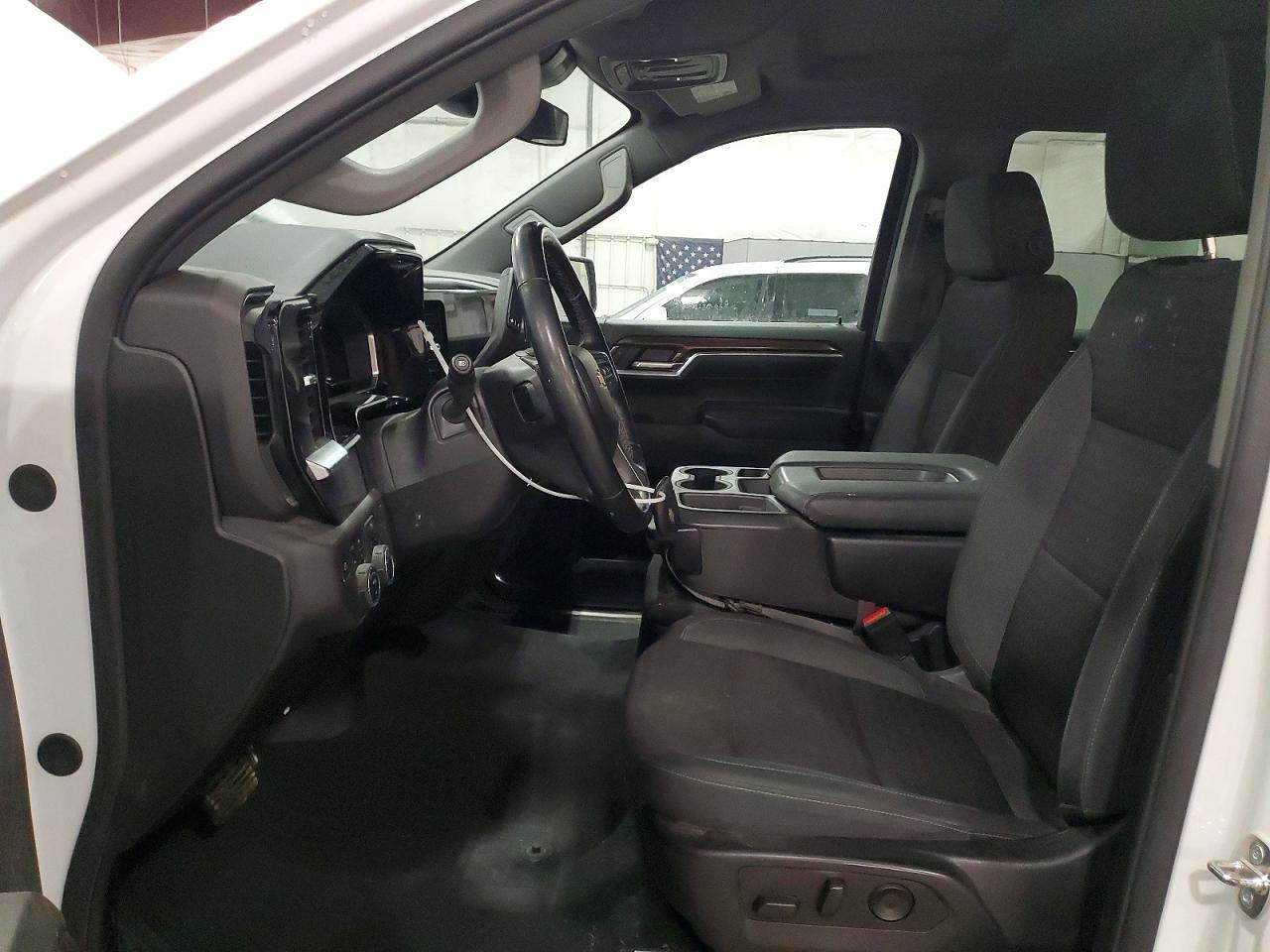 2024 Chevrolet Silverado K1500 Lt - Image 7