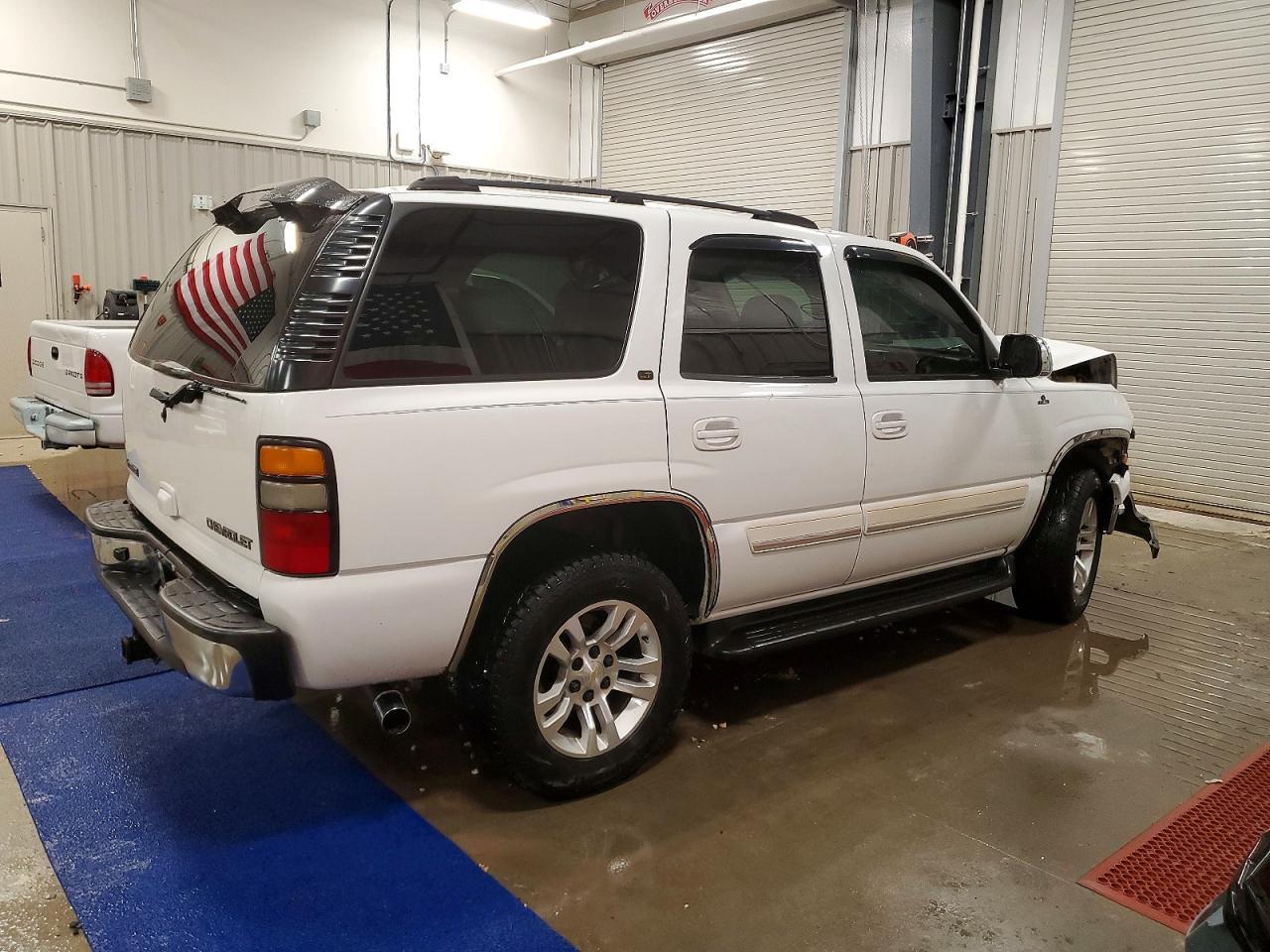 2004 Chevrolet Tahoe K1500 - Фото 3