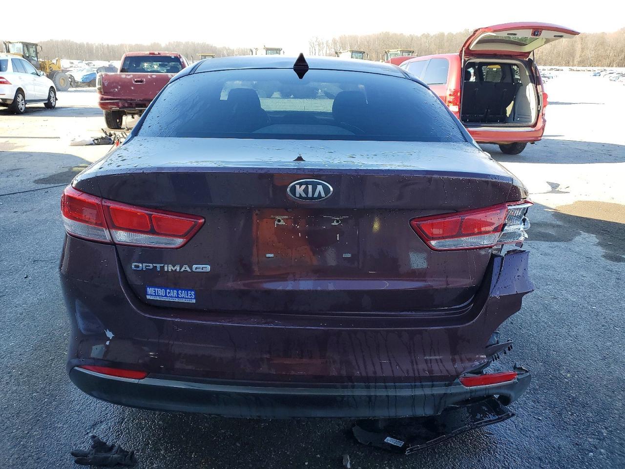 2018 Kia Optima Lx - Фото 6
