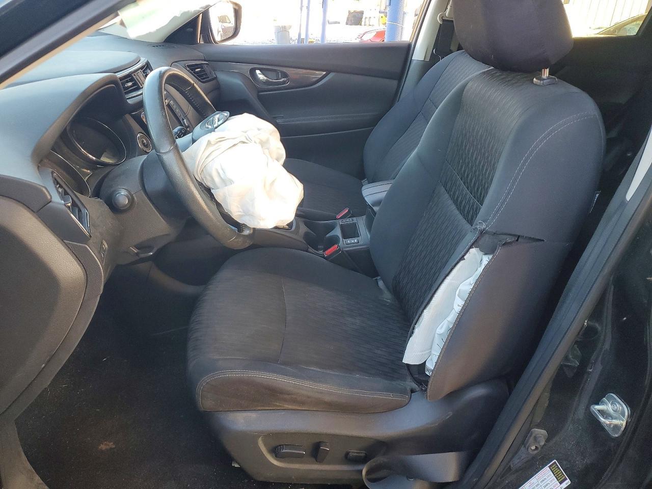2019 Nissan Rogue S - Image 7