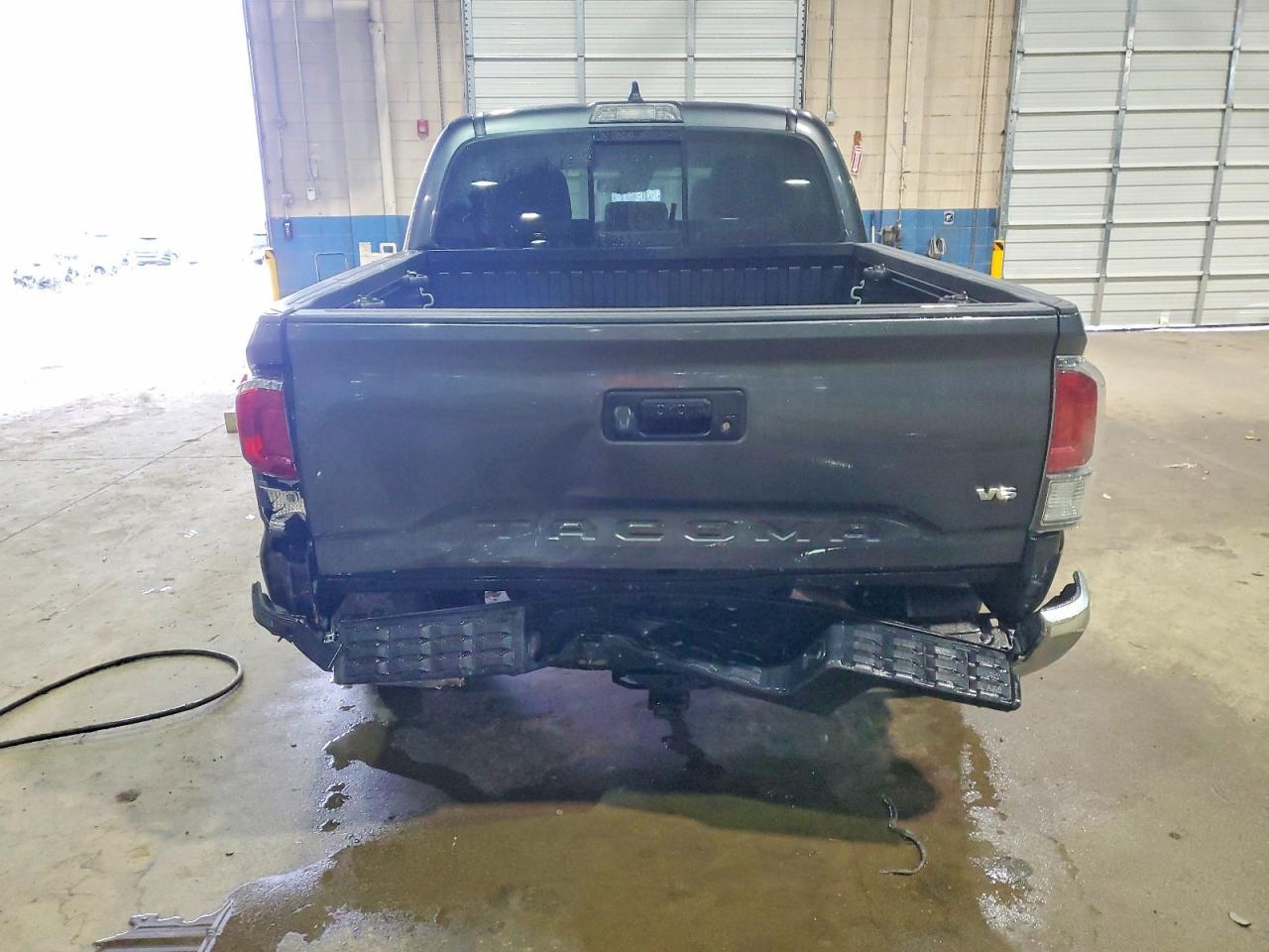 2023 Toyota Tacoma Double Cab - Image 6