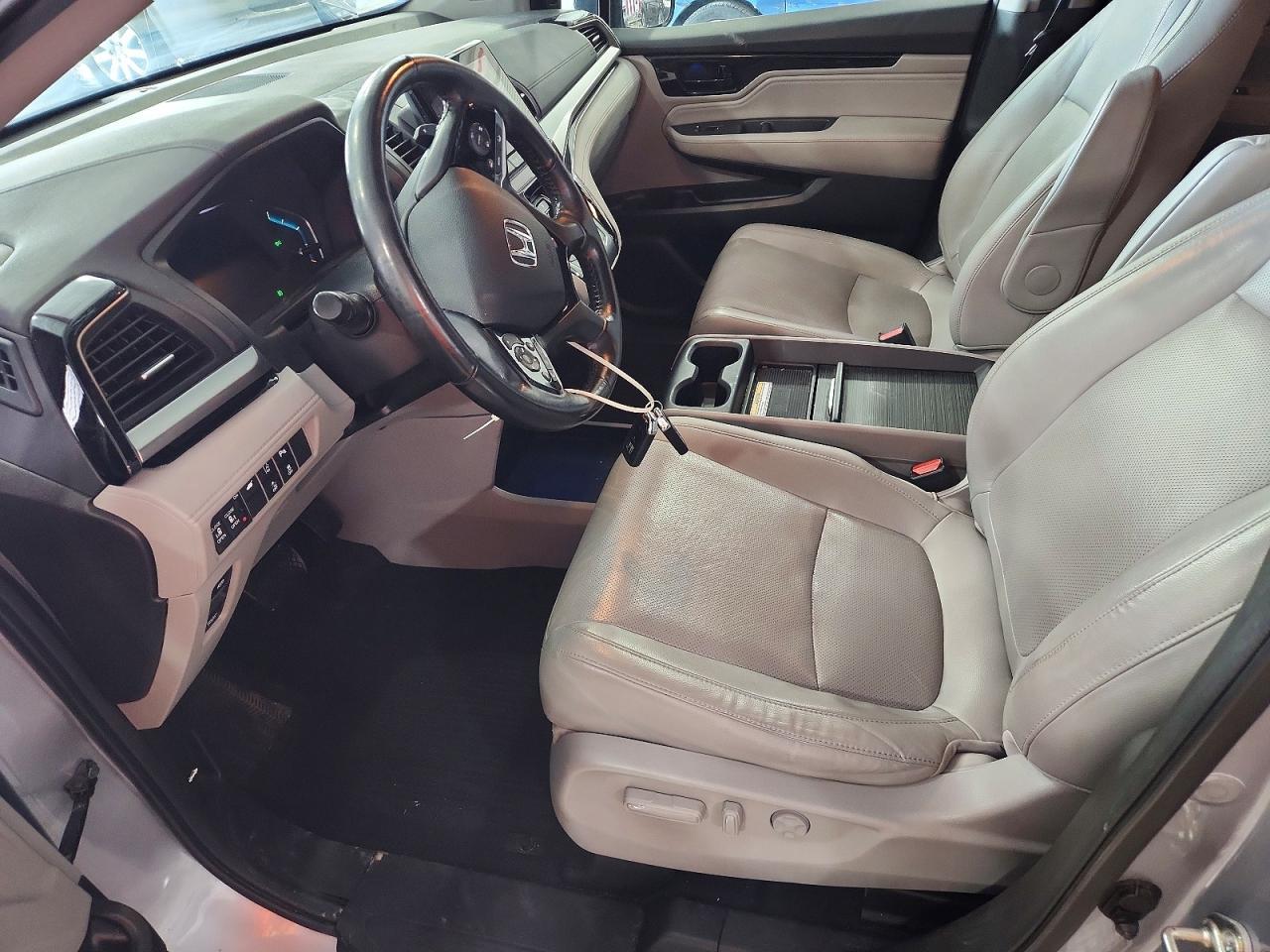 2018 Honda Odyssey Elite - Фото 7