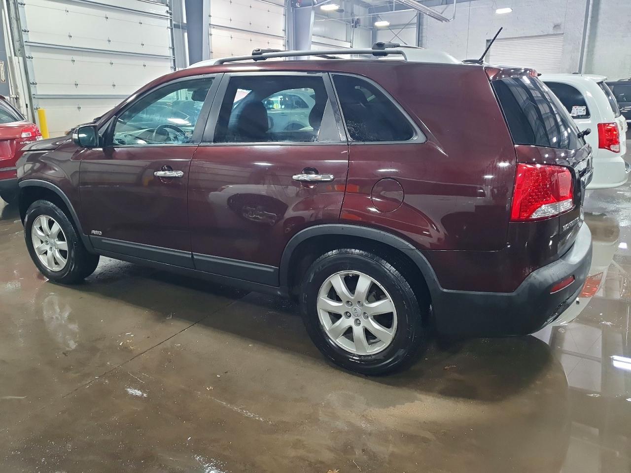 2012 Kia Sorento Base - Фото 2