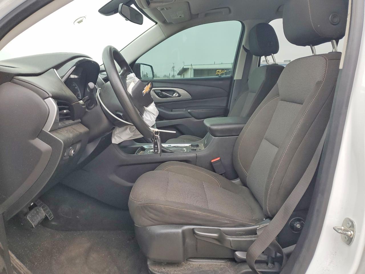 2018 Chevrolet Traverse Ls - Фото 7