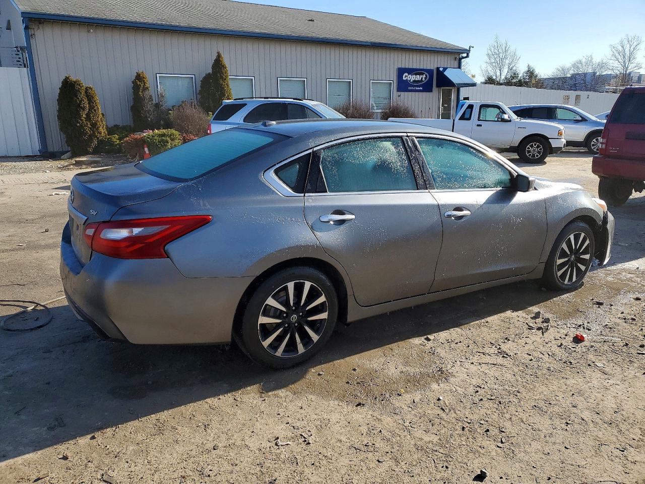 2018 Nissan Altima 2.5 Sv - Фото 3