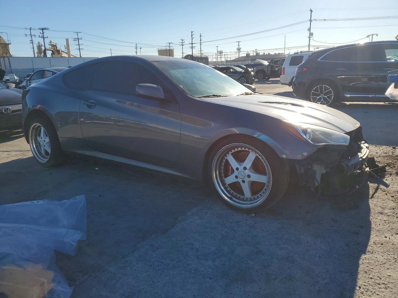 2013 Hyundai Genesis Coupe 3.8L - Фото 4