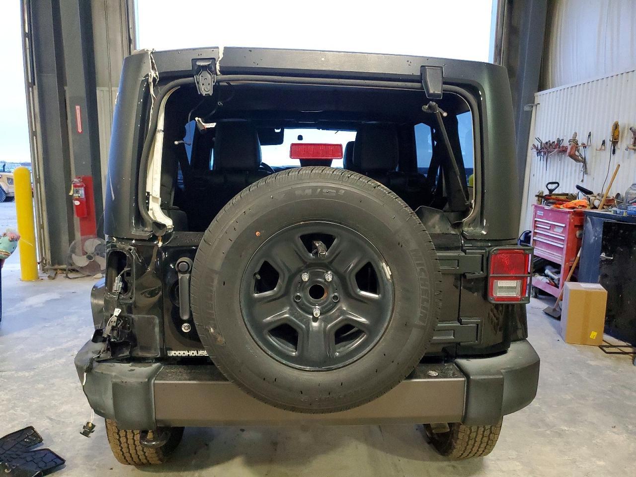 2016 Jeep Wrangler Unlimited Sport - Фото 6