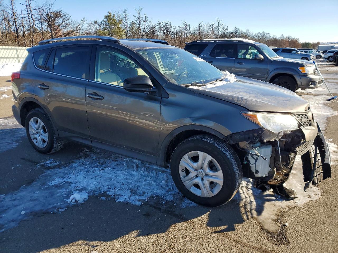 2013 Toyota Rav4 Le - Image 4