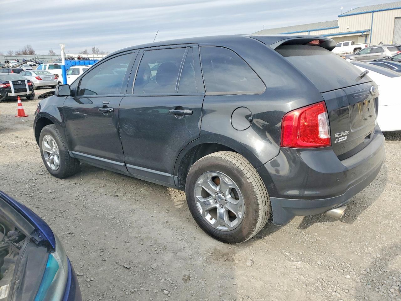 2013 Ford Edge Sel - Фото 2