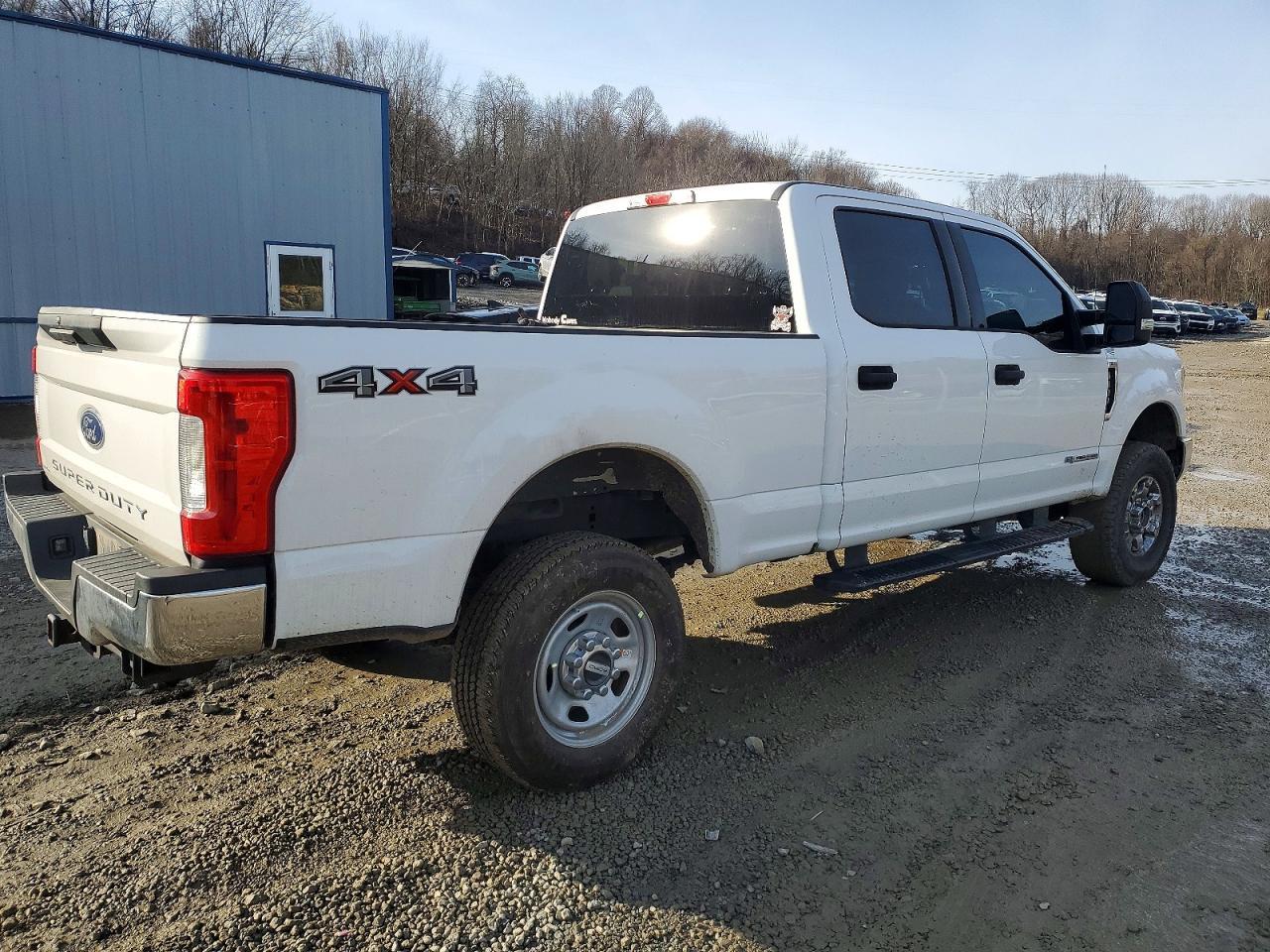 2019 Ford F250 Super Duty - Image 3