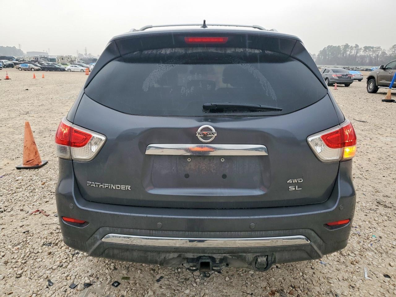 2013 Nissan Pathfinder S - Фото 6