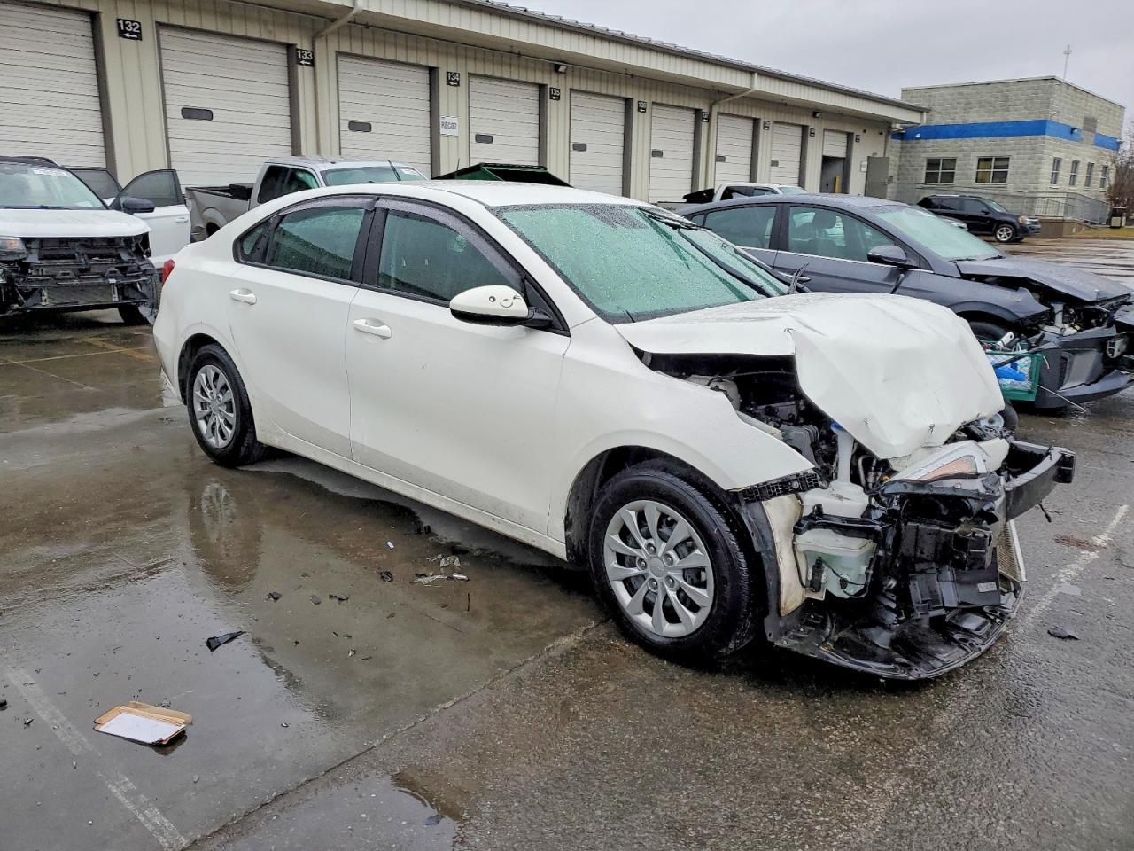 2023 Kia Forte Lx - Image 4