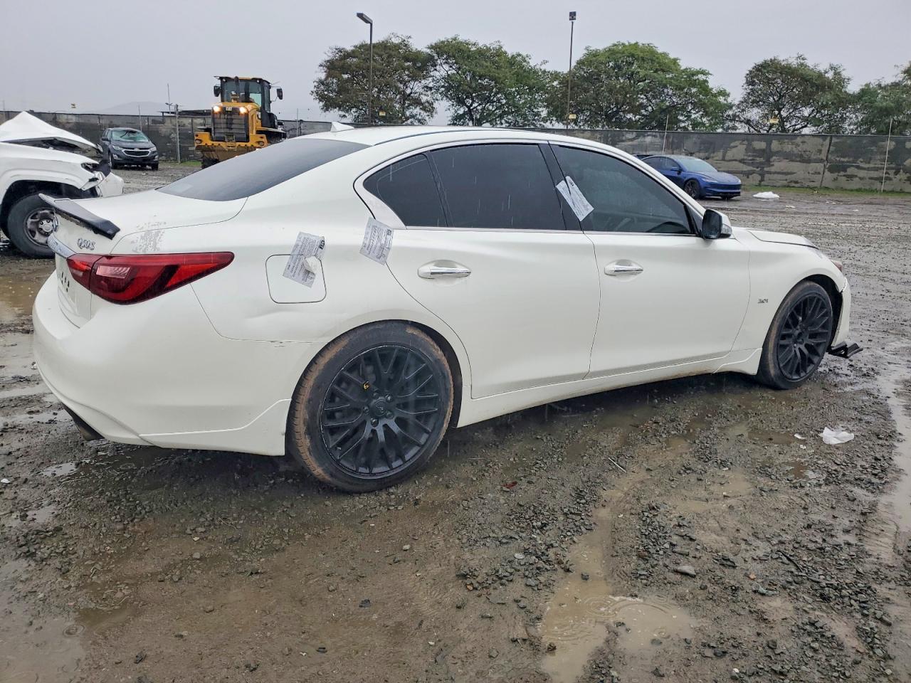 2018 Infiniti Q50 Luxe - Фото 3