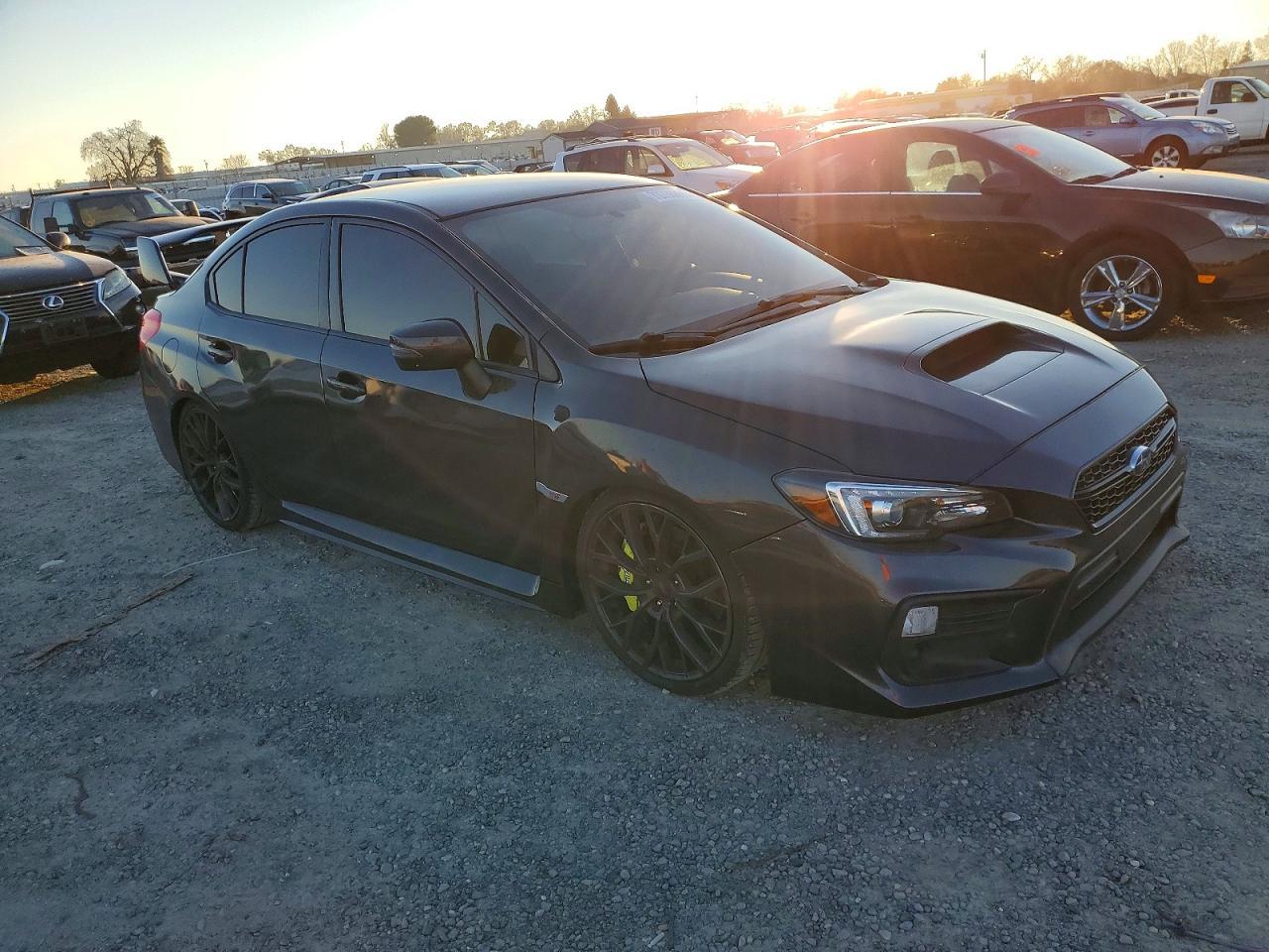 2018 Subaru Wrx Sti - Фото 4