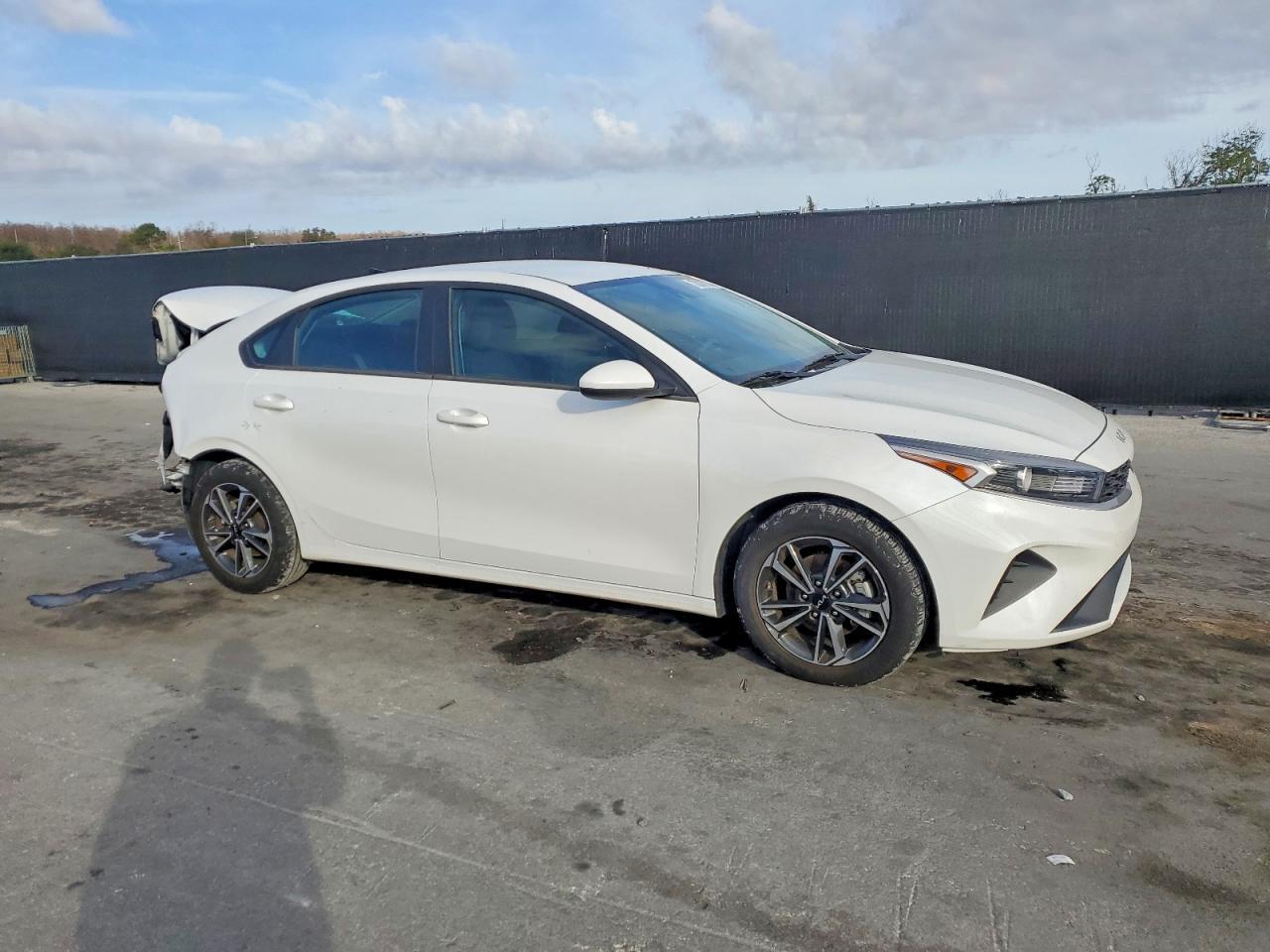 2024 Kia Forte Lx - Image 4