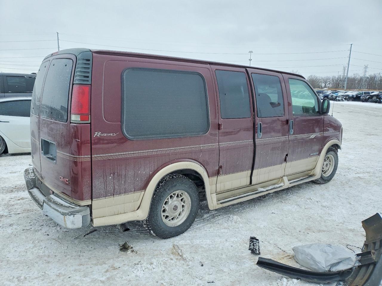 2002 GMC Savana Rv G1500 - Image 3