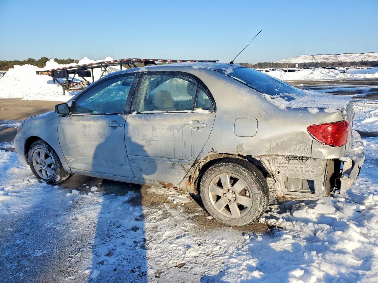 2004 Toyota Corolla - Фото 2