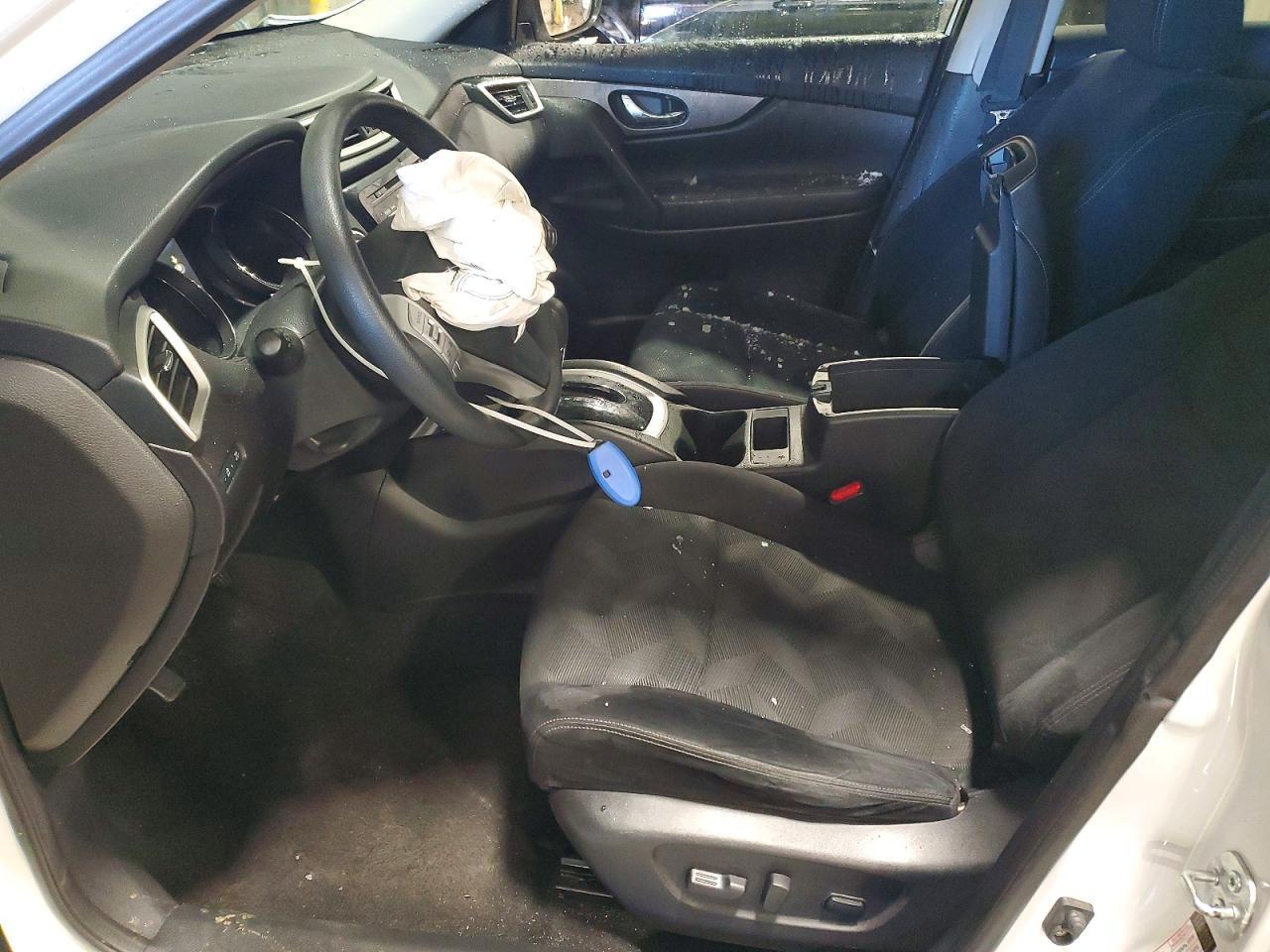 2014 Nissan Rogue S - Image 7