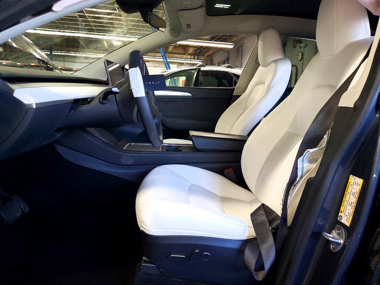 2023 Tesla Model Y - Фото 7