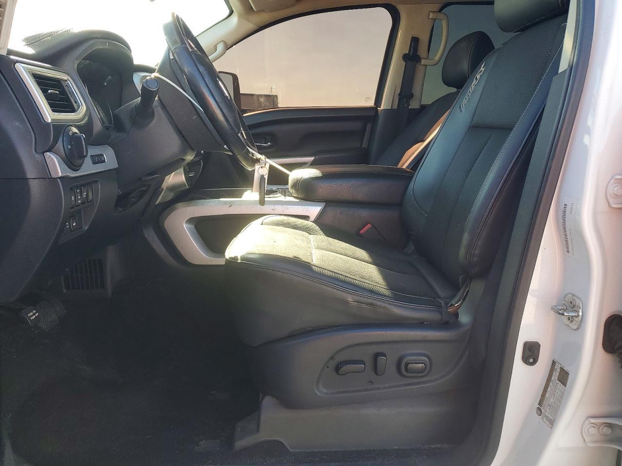 2019 Nissan Titan Xd Sl - Image 7