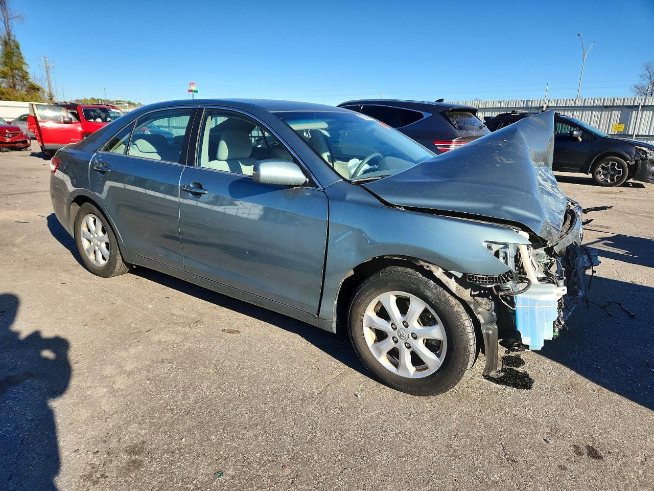 2011 Toyota Camry Base - Фото 4
