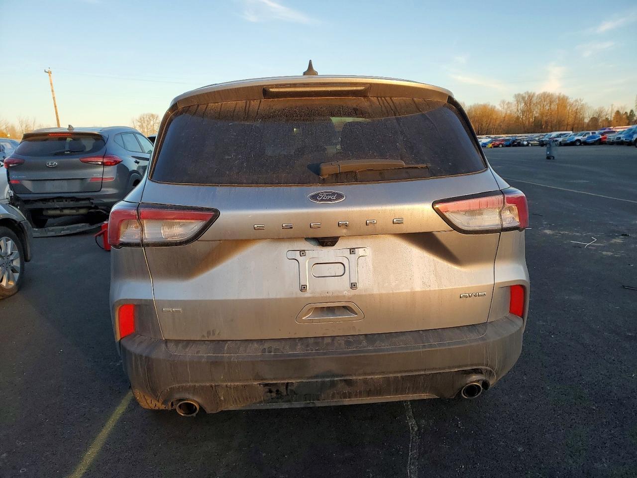 2022 Ford Escape Se - Image 6