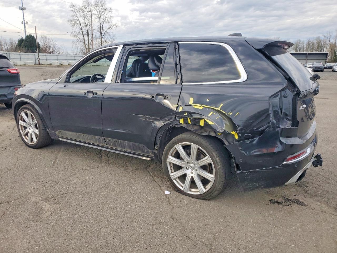 2017 Volvo Xc90 T8 - Фото 2