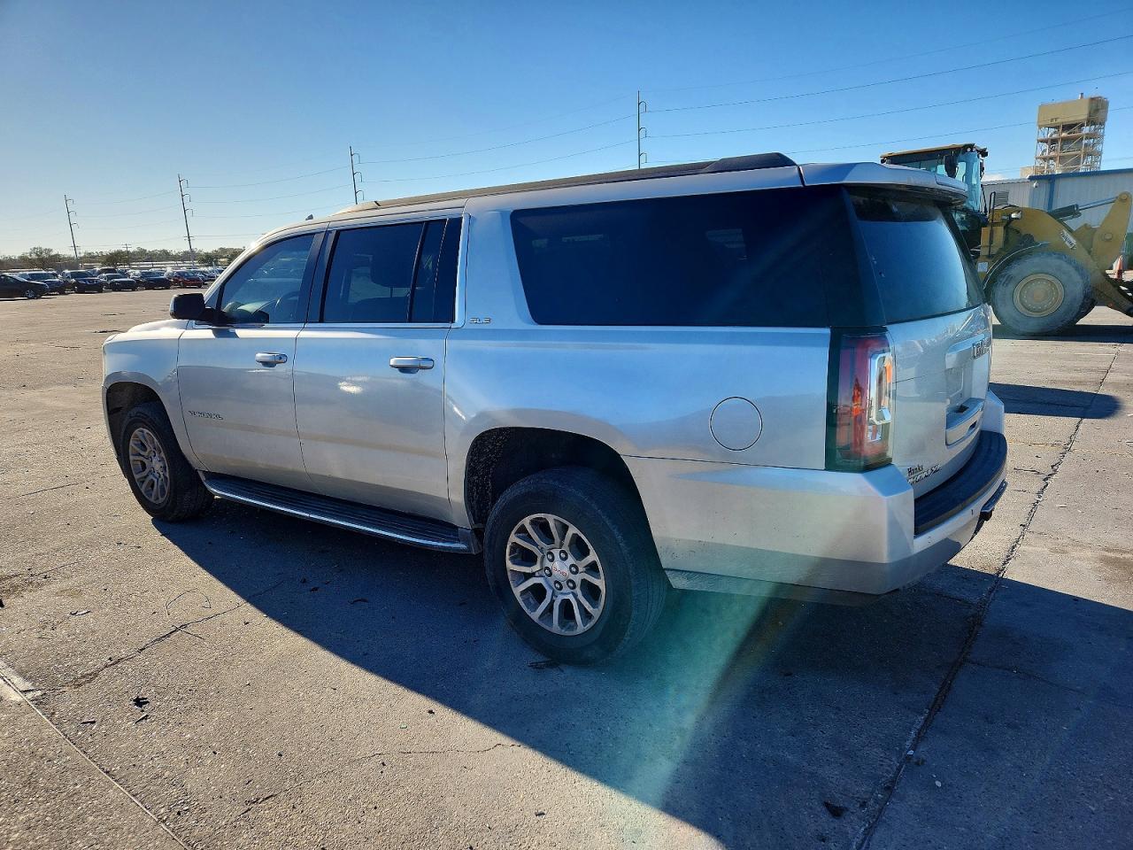 2015 GMC Yukon Xl C1500 Sle - Фото 2