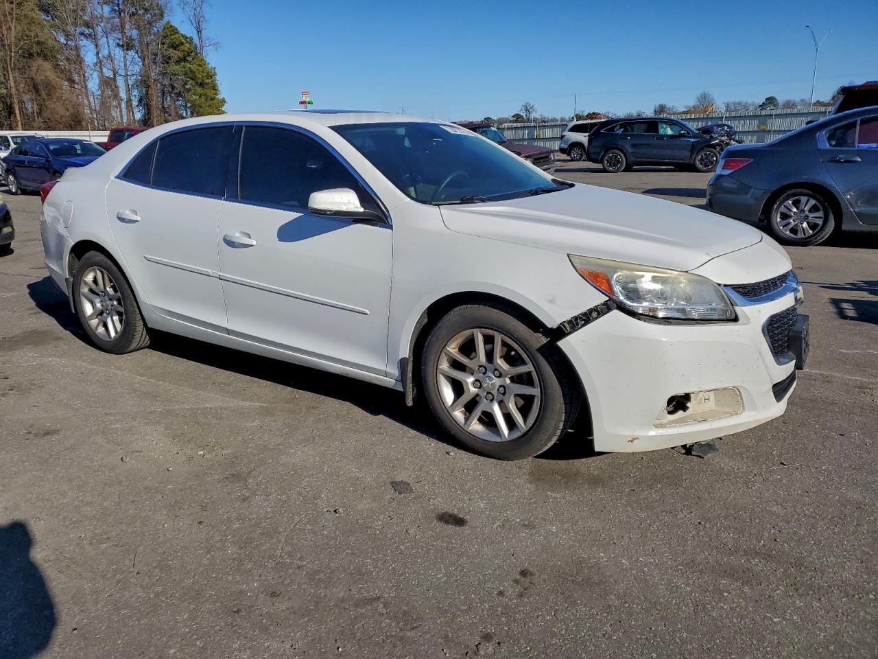 2016 Chevrolet Malibu Limited Lt - Image 4