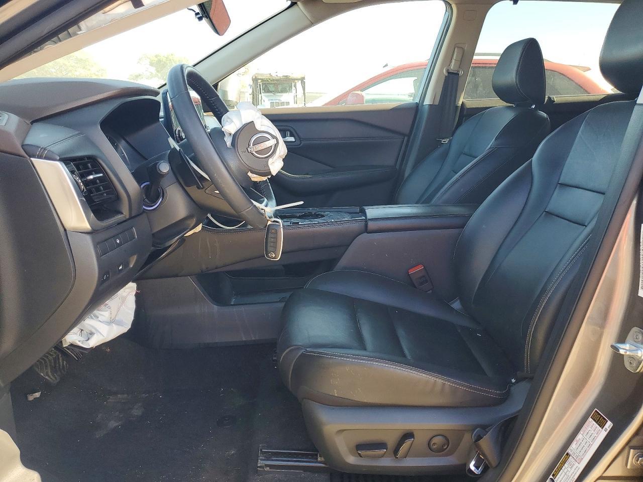 2023 Nissan Rogue Sl - Image 7