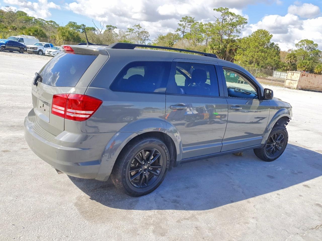 2020 Dodge Journey Se - Image 3