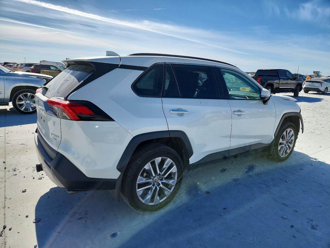 2022 Toyota Rav4 Limited - Фото 3