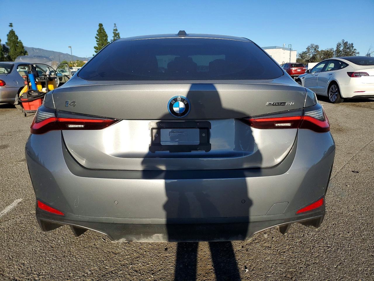 2022 BMW I4 Edrive 40 - Фото 6