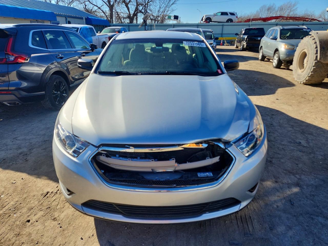 2017 Ford Taurus Se - Фото 5