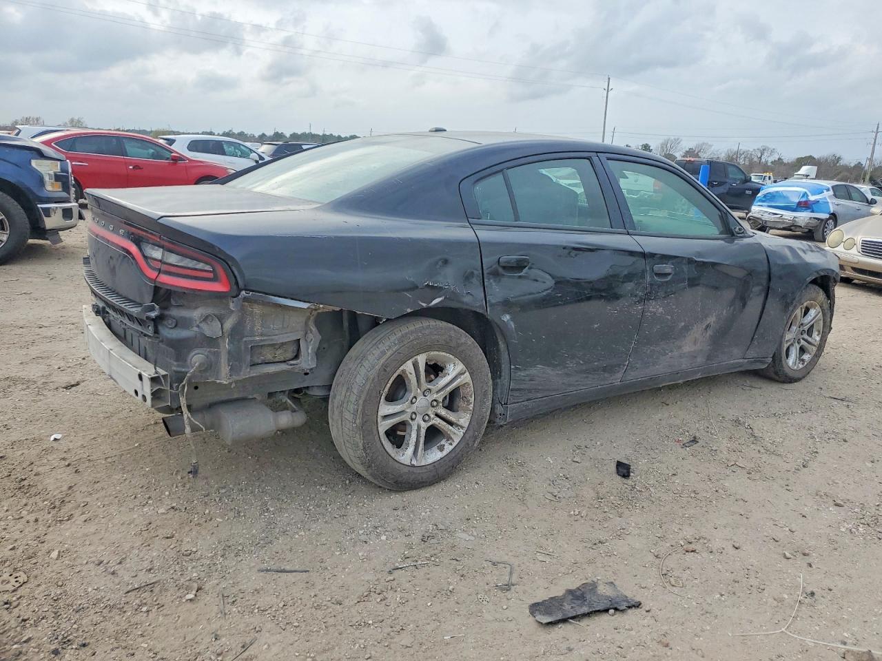 2019 Dodge Charger Sxt - Фото 3