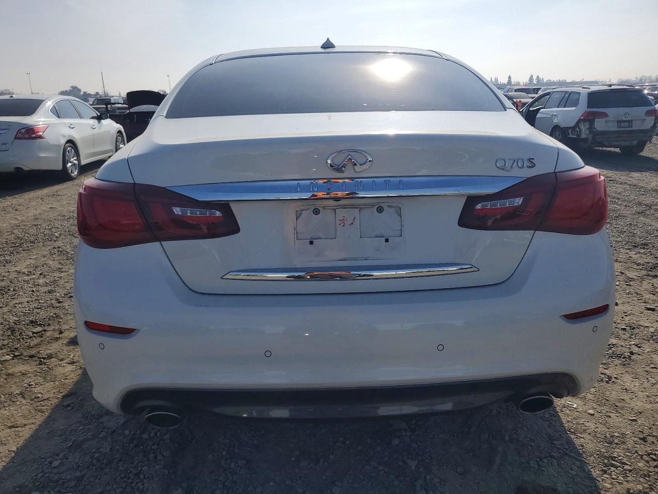 2017 Infiniti Q70 3.7 - Фото 6