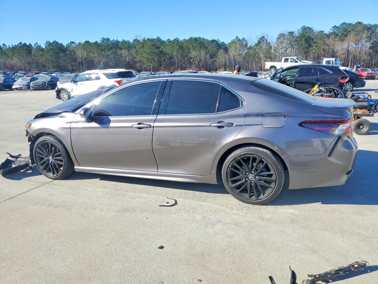 2021 Toyota Camry Xse - Image 2