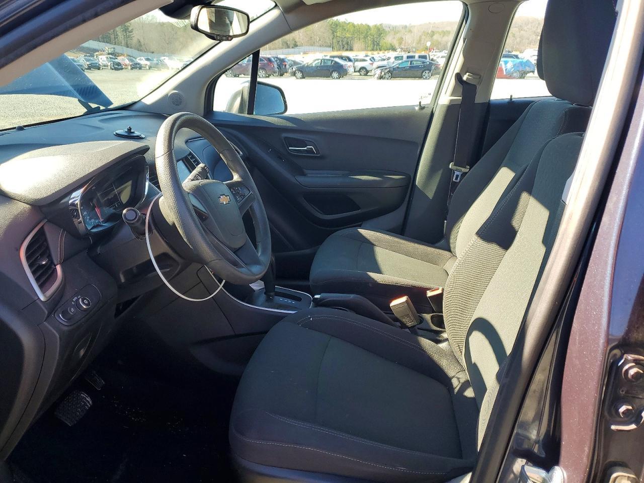 2019 Chevrolet Trax Ls - Image 7