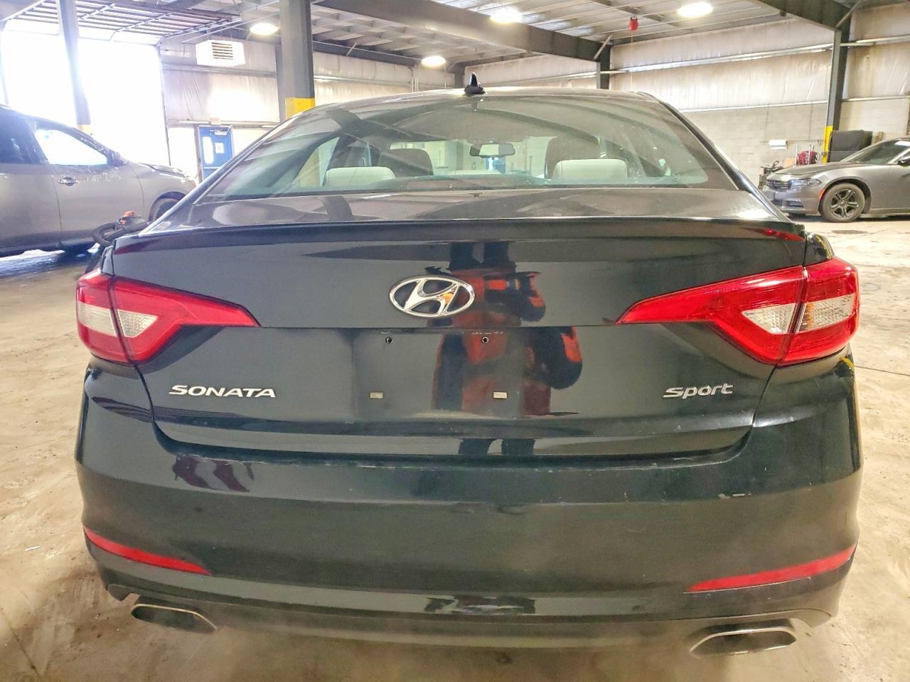 2017 Hyundai Sonata Sport - Image 6
