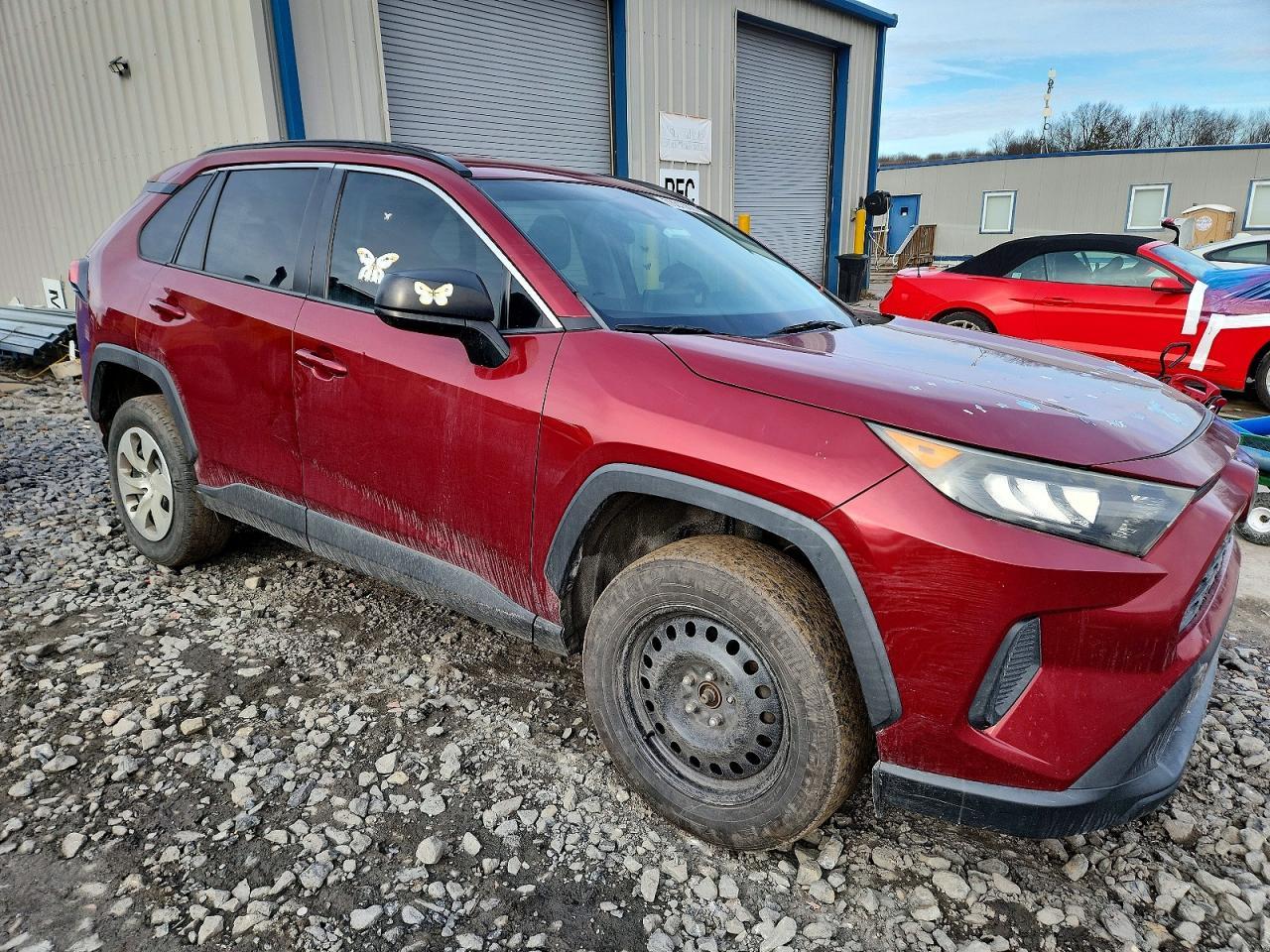 2020 Toyota Rav4 Le - Image 4